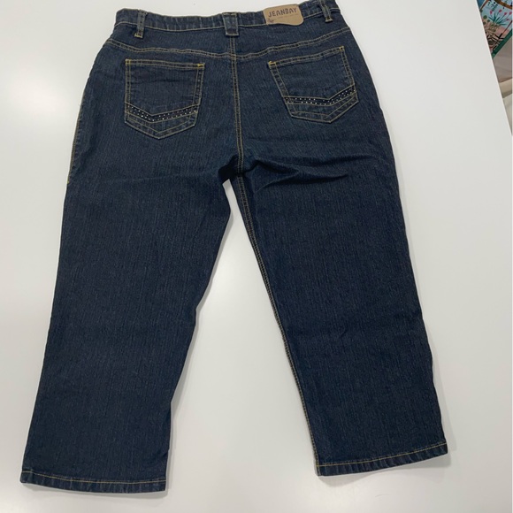 Jeans Bay Capri Jeans ~ NEW - Picture 3 of 12